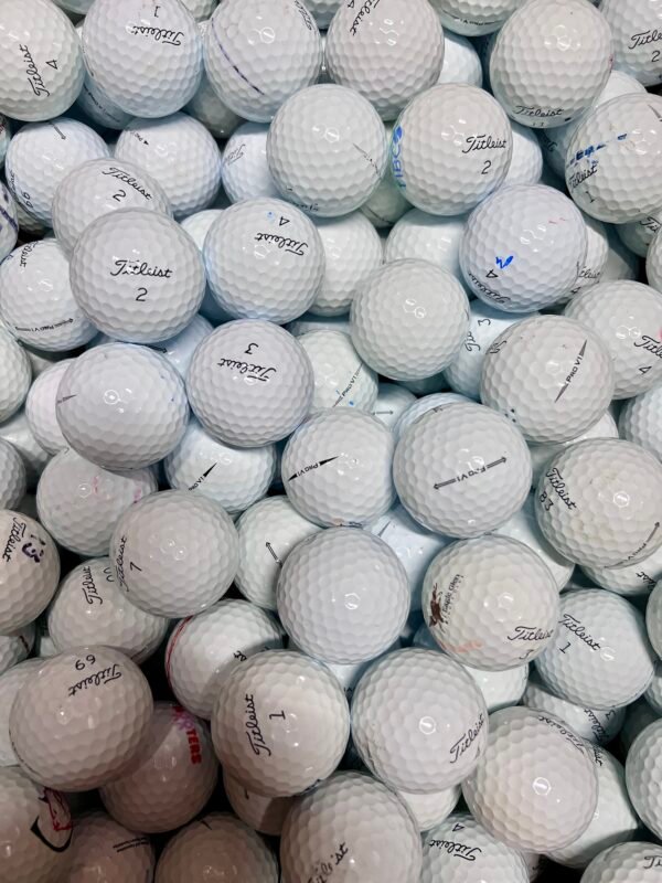 Naudoti Kamuoliukai Titleist Pro V1 (1,30€/vnt.)