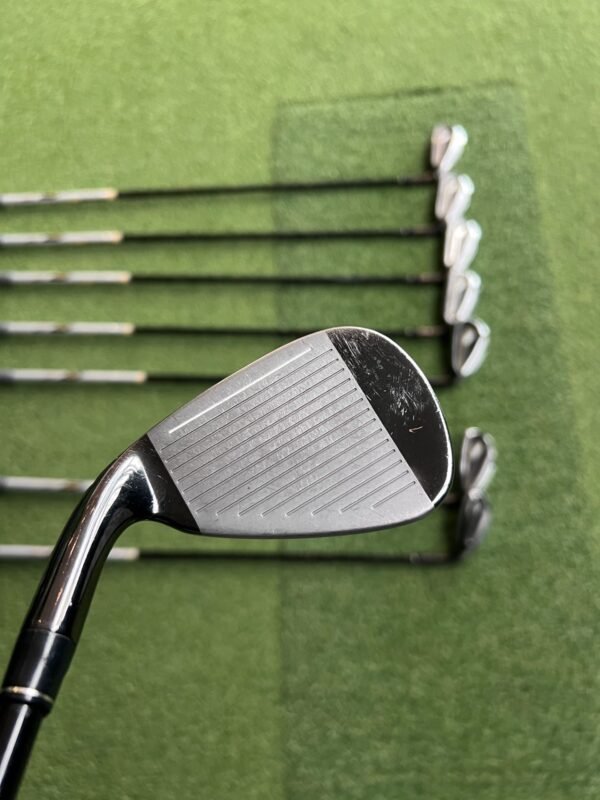 TaylorMade Stealth HD Iron Lazdų Komplektas - Image 2