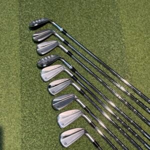 TaylorMade P790 Vyr. Iron Lazdų Komplektas